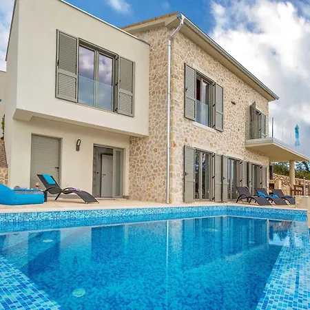 Soleil In Peaceful Location With A Sea View Holiday home Vicani